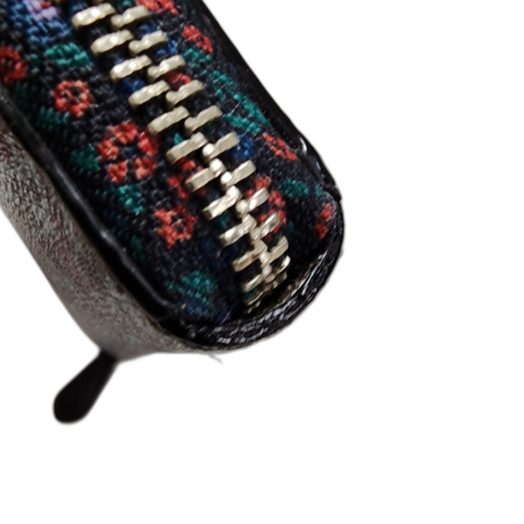 COACH Cornflower Blue Floral Accordion Zip Wallet - Picture 8 of 9